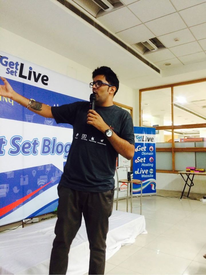 Jitendra vaswani at getsetblog event in delhi